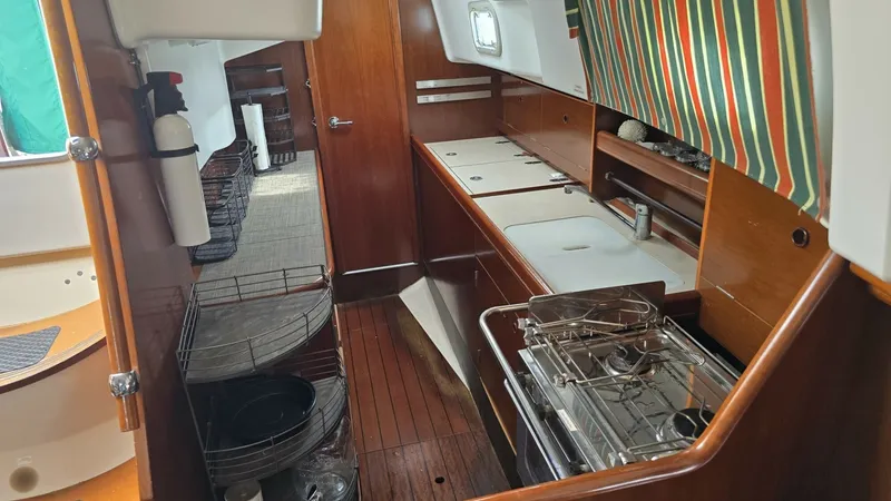 Slide: The Image of Beneteau Oceanis 36CC 1997 - 7269379