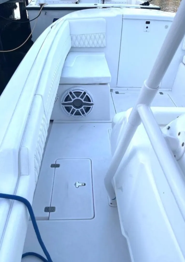 Slide: The Image of Intrepid 323 Cuddy 2002 - 7269554