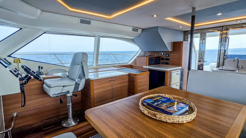 Slide: The Image of 2023 Aquila 44 Catamaran- DOC-N-PILOT - 7285552