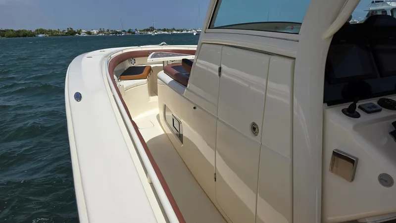 Slide: The Image of Scout 350 LXF 2017 - 7287267