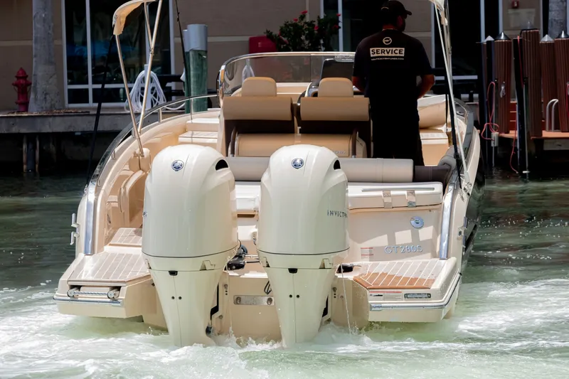 Slide: The Image of Invictus GT280S 2023 - 7287312