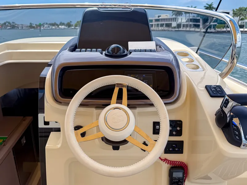 Slide: The Image of Invictus GT280S 2023 - 7287282