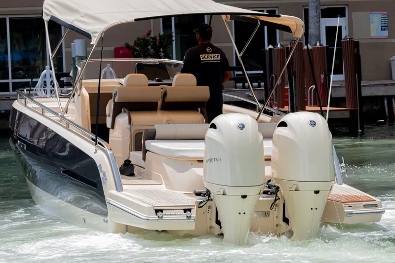 Slide: The Image of Invictus GT280S 2023 - 7287311