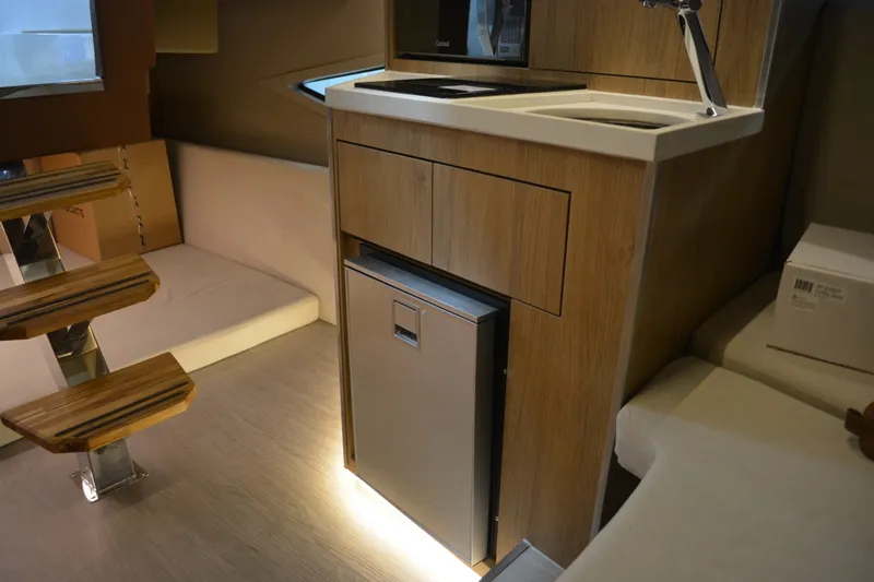Slide: The Image of NX Boats 370 Sport 2027 - 7287561