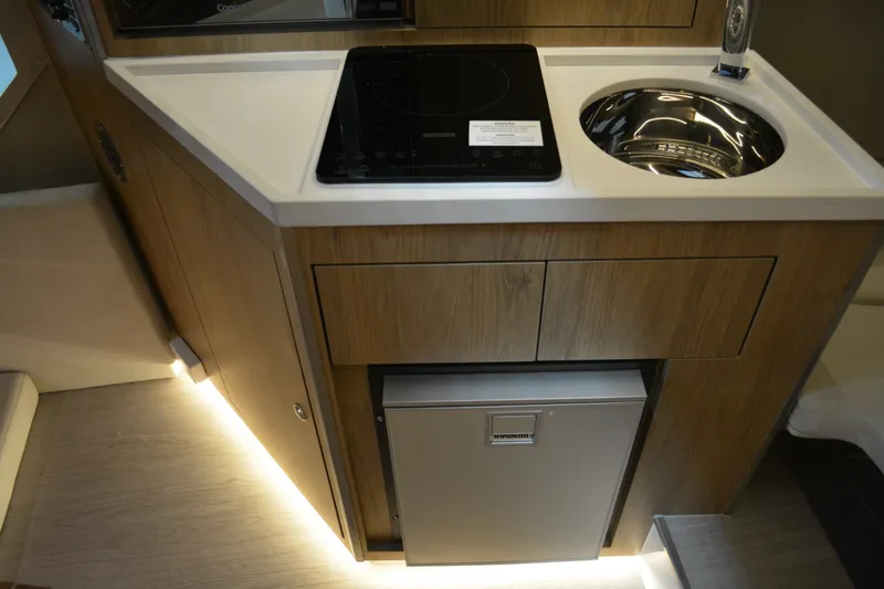 Slide: The Image of NX Boats 370 Sport 2027 - 7287567