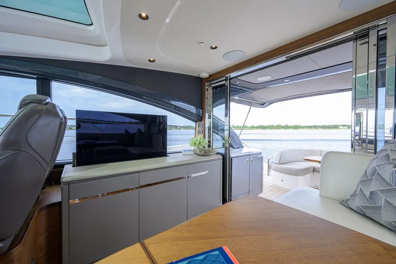 Slide: The Image of Princess 50 - Crown - Salon 2024 Princess 50 V50 - Crown - 7309509