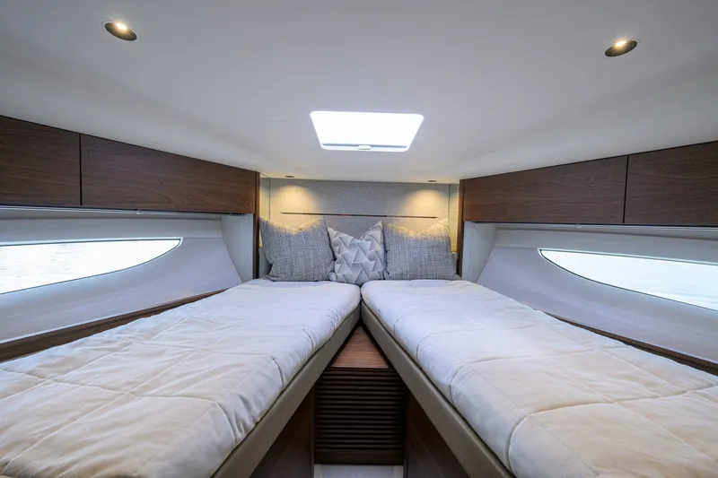Slide: The Image of Princess 50 - Crown - Stateroom 2024 Princess 50 V50 - Crown - 7684165