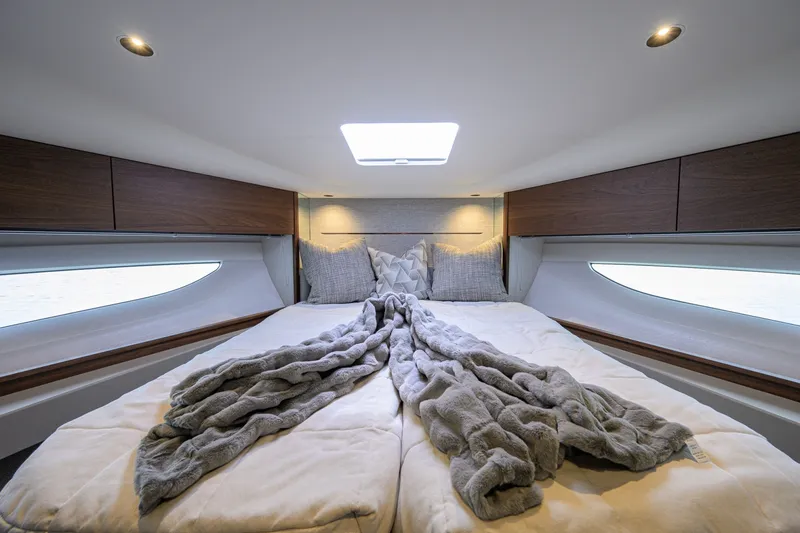 Slide: The Image of Princess 50 - Crown - Stateroom 2024 Princess 50 V50 - Crown - 7309544