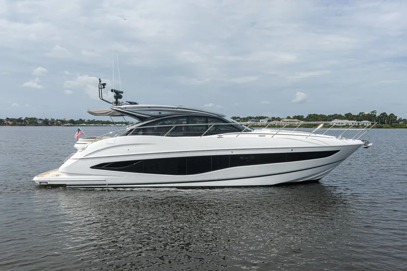 The Image of Princess 50 Crown Profile 2024 Princess 50 V50 - Crown - 7309501