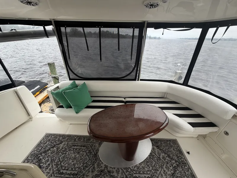 Slide: The Image of Sea Ray 390 Motor Yacht 2005 - 7288254