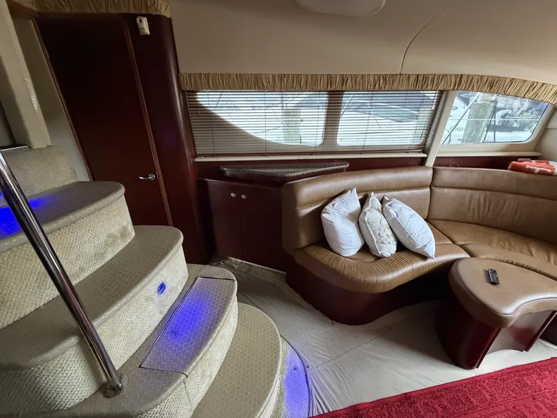 Slide: The Image of Sea Ray 390 Motor Yacht 2005 - 7288288