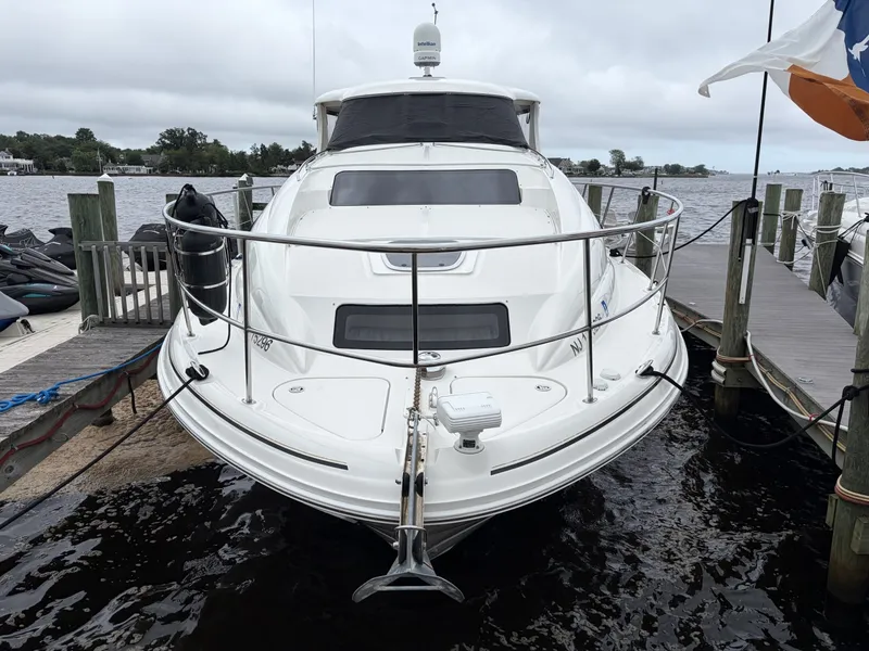 Slide: The Image of Sea Ray 390 Motor Yacht 2005 - 7288248