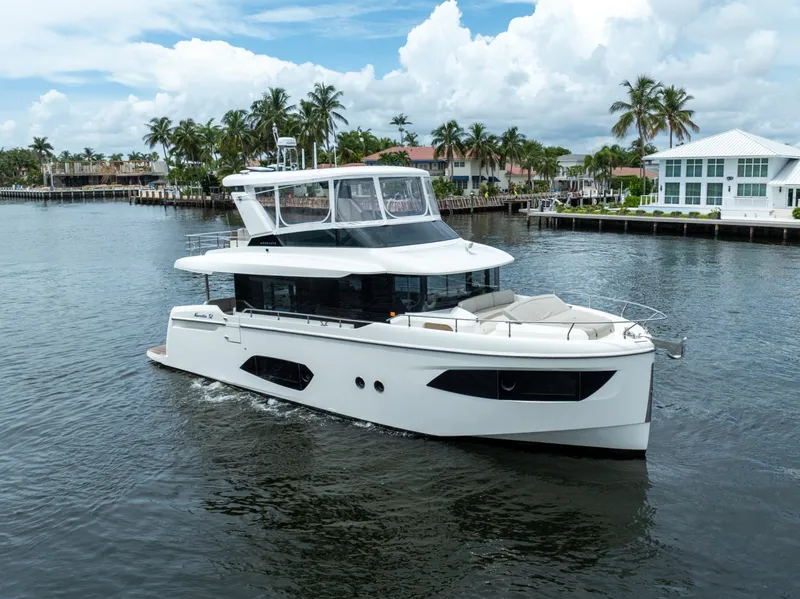 The Image of Absolute Navetta 52 2022 - 7398295