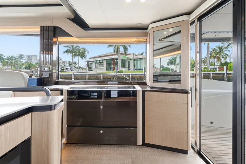 Slide: The Image of Absolute Navetta 52 2022 - 7398329