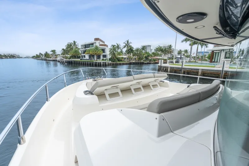 Slide: The Image of Absolute Navetta 52 2022 - 7398320