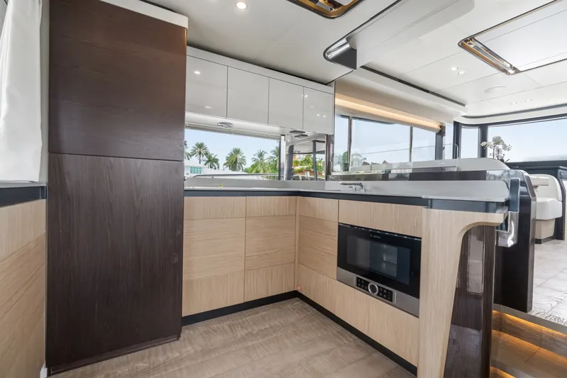 Slide: The Image of Absolute Navetta 52 2022 - 7398330