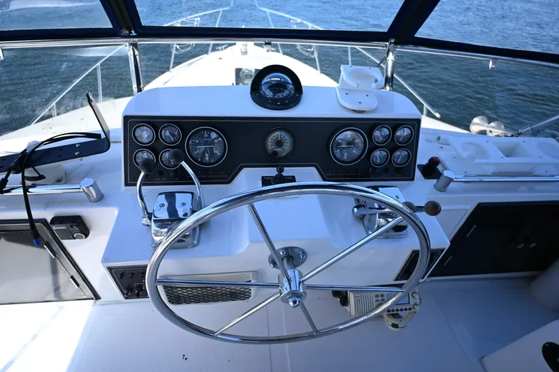 Slide: The Image of Ocean Alexander 44 1997 - 7288707