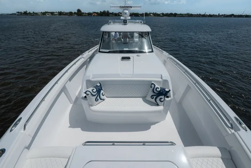 Slide: The Image of Powercat Toro 42 2026 - 7385064