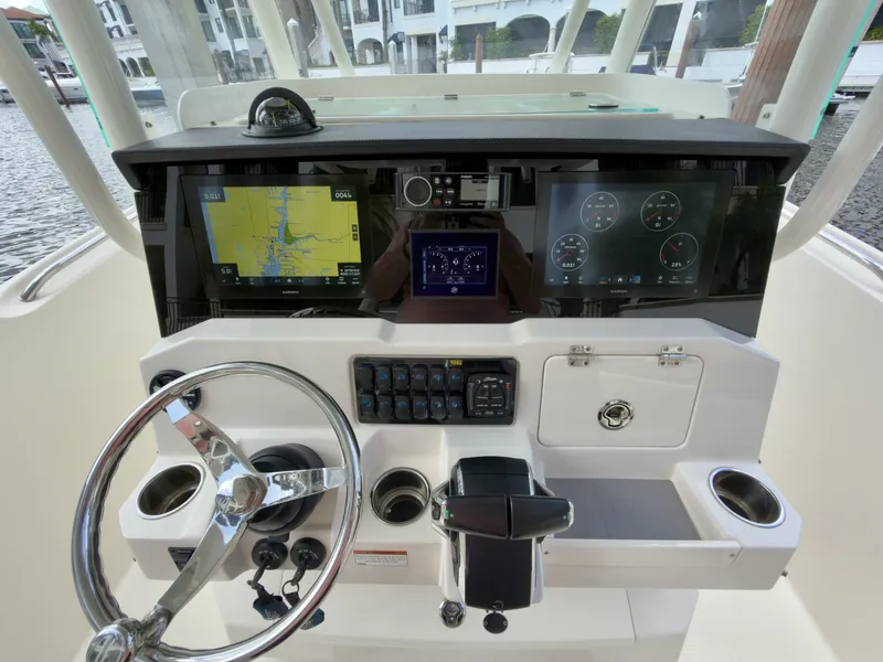 Slide: The Image of Sailfish 290 CC 2023 - 7288965