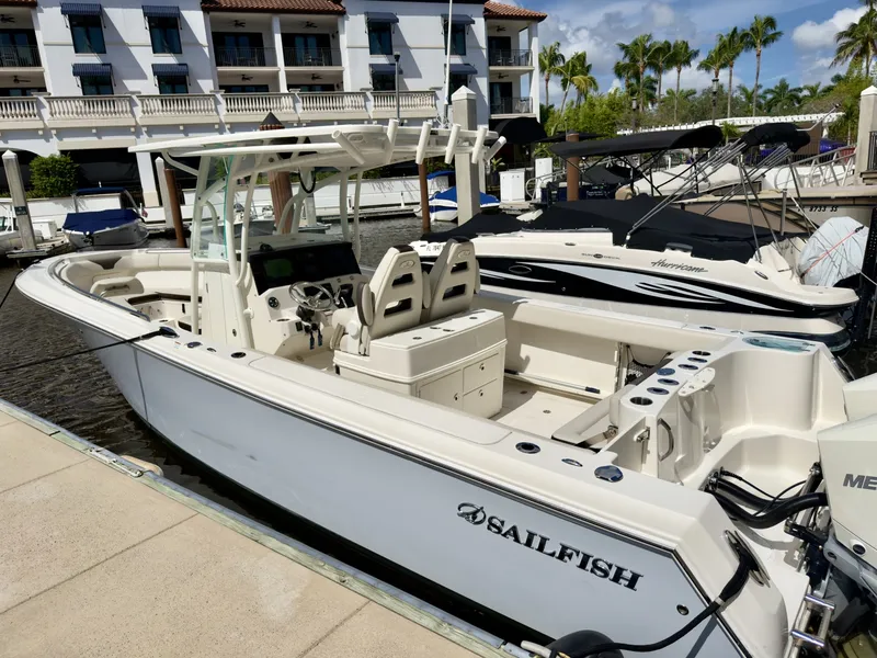 Slide: The Image of Sailfish 290 CC 2023 - 7288956