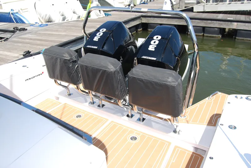 Slide: The Image of Axopar 37 XC Cross Cabin 2022 - 7289074