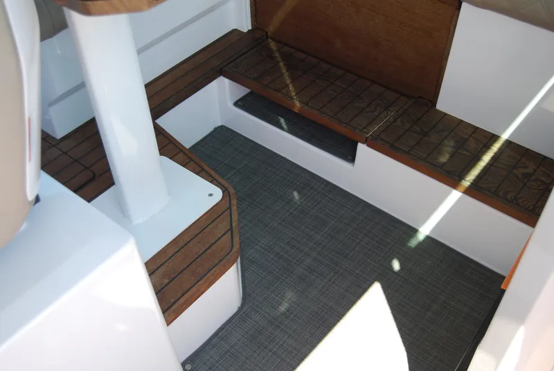 Slide: The Image of Axopar 37 XC Cross Cabin 2022 - 7289072