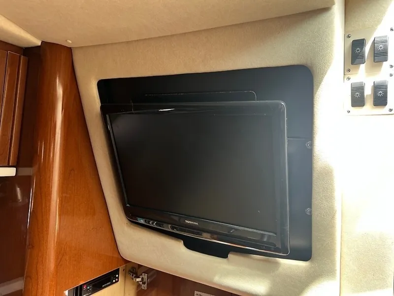 Slide: The Image of Sea Ray 310 Sundancer 2008 - 7289119