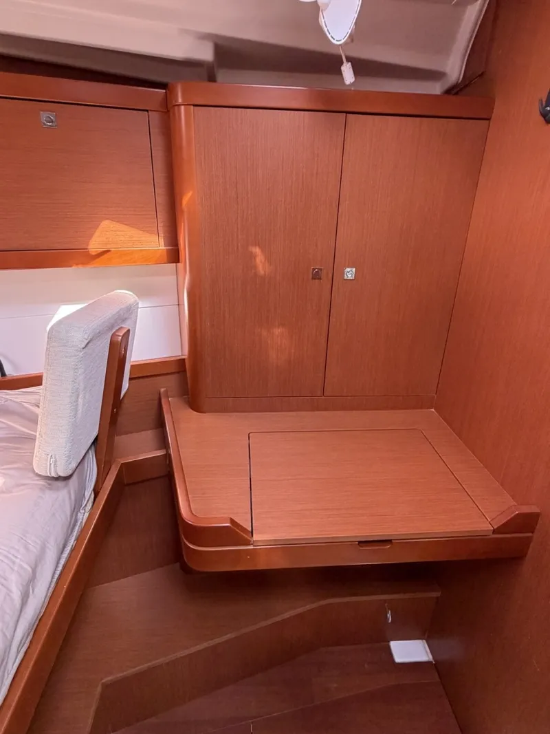 Slide: The Image of Beneteau Oceanis 41 2014 - 7405958
