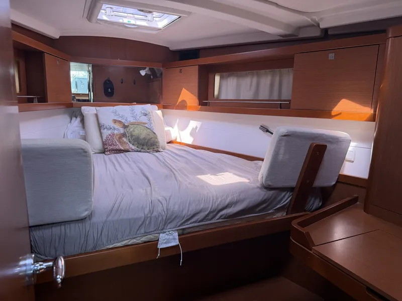 Slide: The Image of Beneteau Oceanis 41 2014 - 7405956