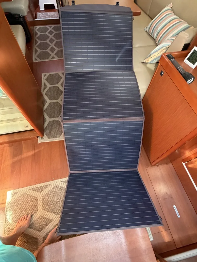 Slide: The Image of Beneteau Oceanis 41 2014 - 7405951