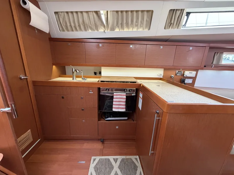 Slide: The Image of Beneteau Oceanis 41 2014 - 7405838