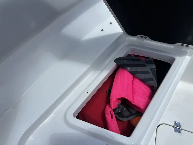 Slide: The Image of Sea Fox 228 Commander 2020 - 7369092