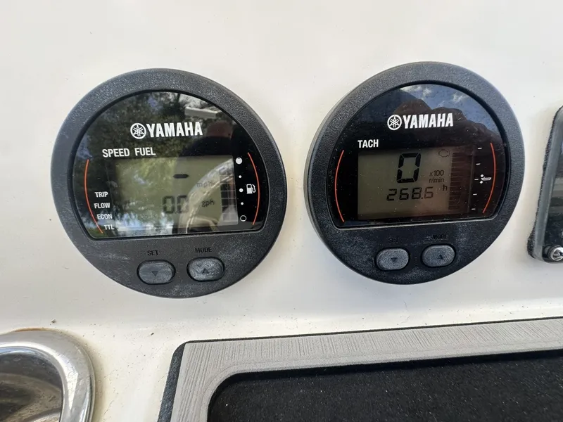 Slide: The Image of Sea Fox 228 Commander 2020 - 7369101
