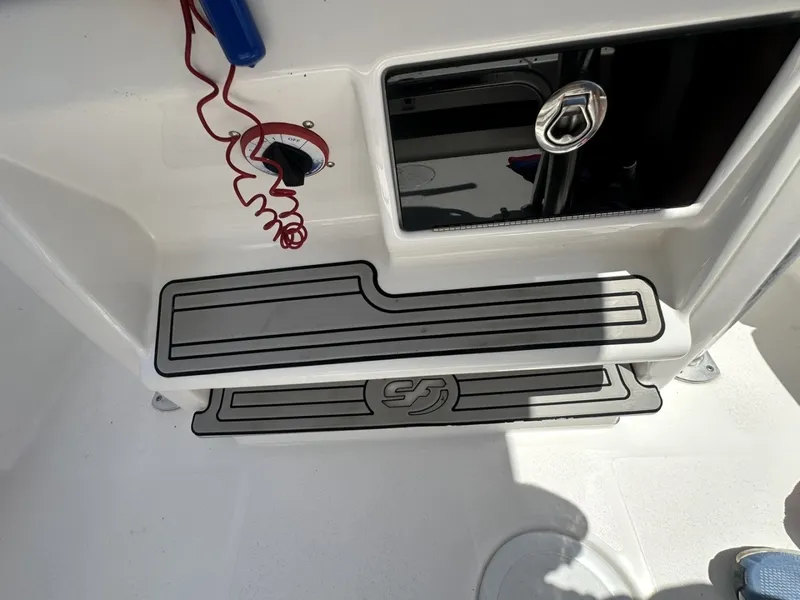 Slide: The Image of Sea Fox 228 Commander 2020 - 7369174