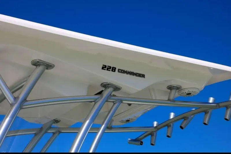 Slide: The Image of Sea Fox 228 Commander 2020 - 7289597
