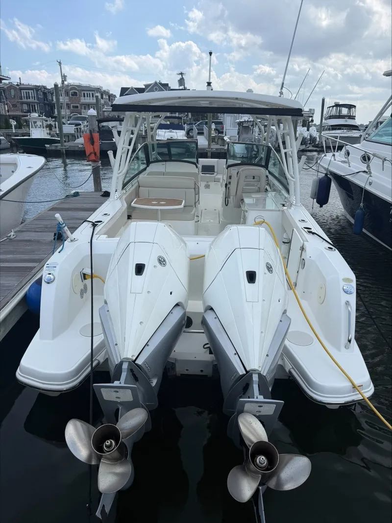 Slide: The Image of Boston Whaler 270 Vantage 2019 - 7308608
