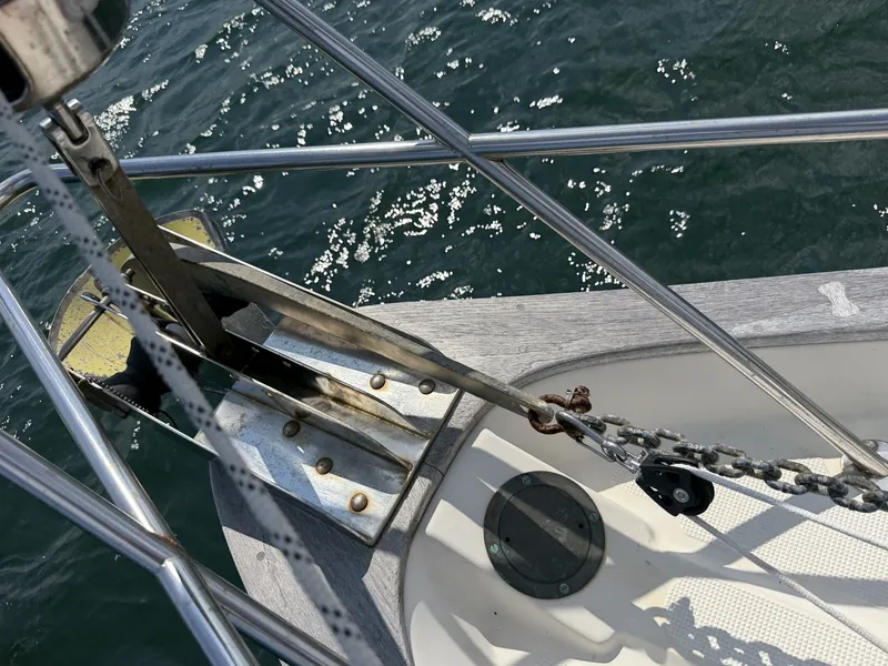 Slide: The Image of Pacific Seacraft 37 1994 - 7309020