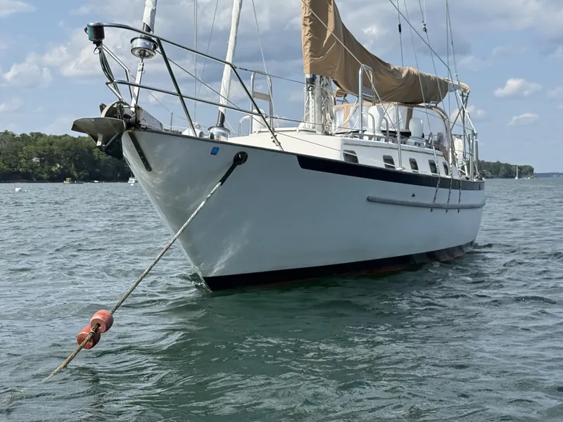 Slide: The Image of Pacific Seacraft 37 1994 - 7308970
