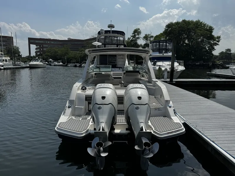 Slide: The Image of Sea Ray 350 SLX 2021 - 7309440