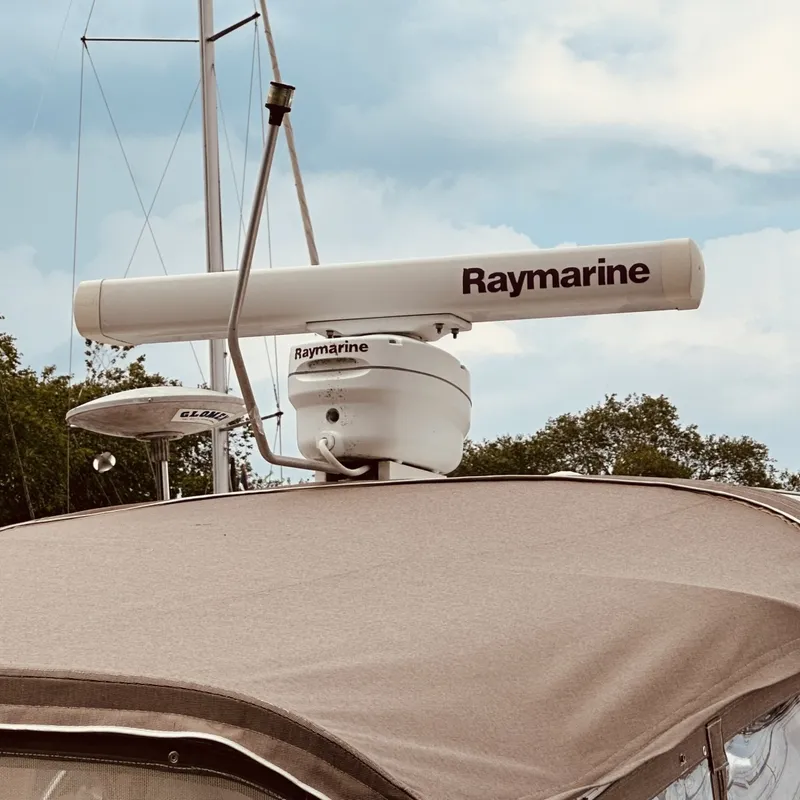 Slide: The Image of Sea Ray Sundancer 360 2002 - 7309724
