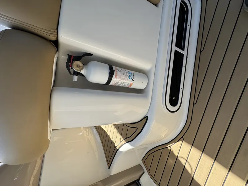 Slide: The Image of Sea Ray 380 Sundancer 2002 - 7368866