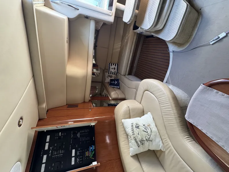 Slide: The Image of Sea Ray 380 Sundancer 2002 - 7368868