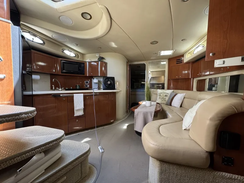 Slide: The Image of Sea Ray 380 Sundancer 2002 - 7368867