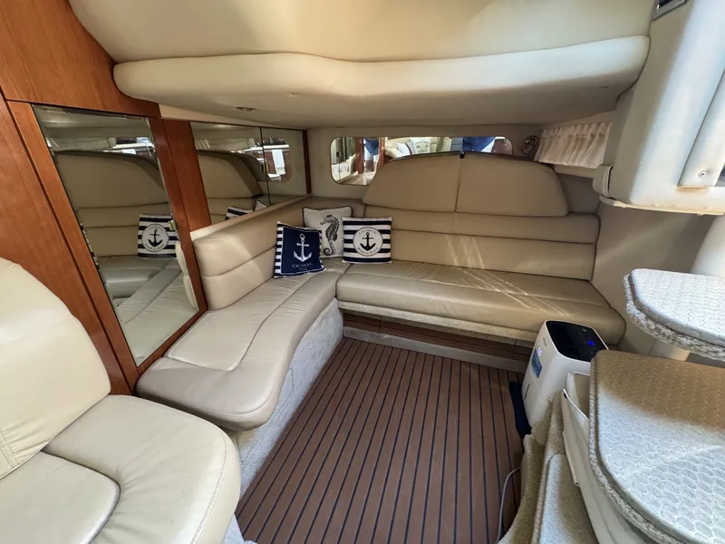Slide: The Image of Sea Ray 380 Sundancer 2002 - 7368870