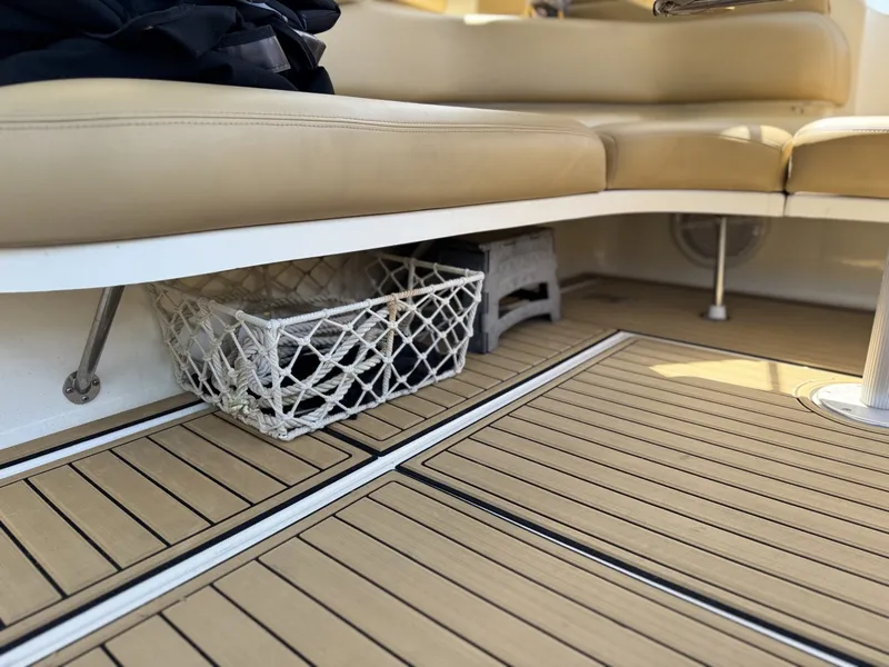 Slide: The Image of Sea Ray 380 Sundancer 2002 - 7368881
