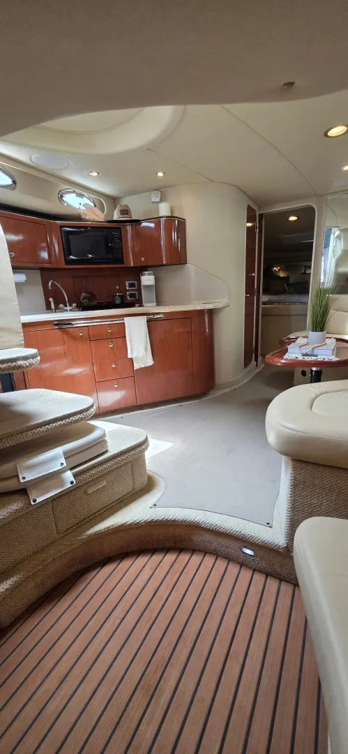 Slide: The Image of Sea Ray 380 Sundancer 2002 - 7368885