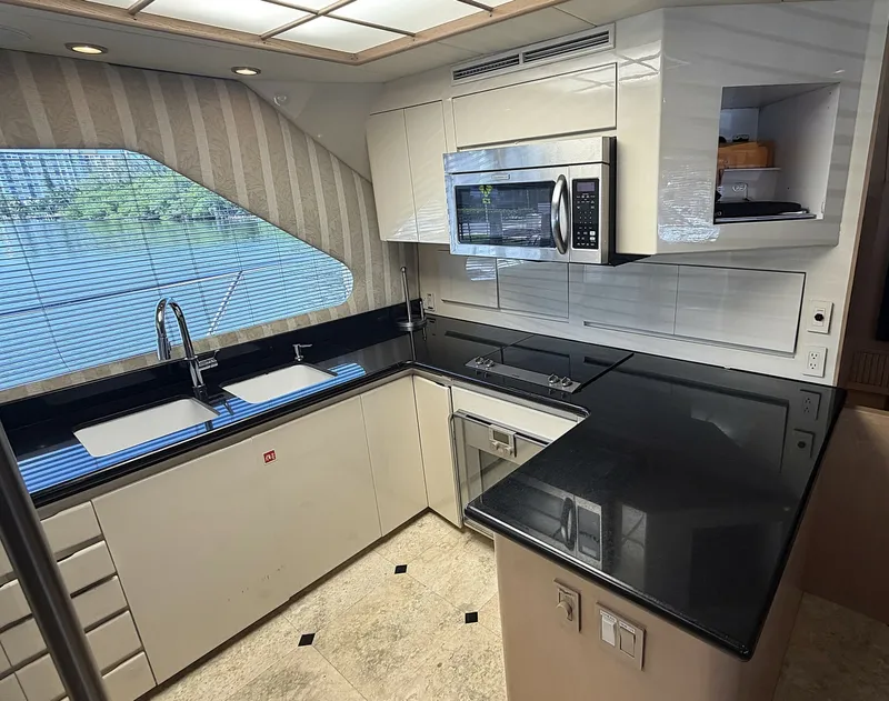 Slide: The Image of 005 Main Deck Galley 1 - 7309681