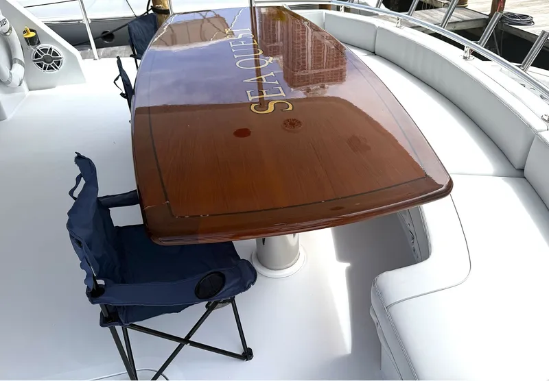 Slide: The Image of 002 Main Aft Deck - 7309678