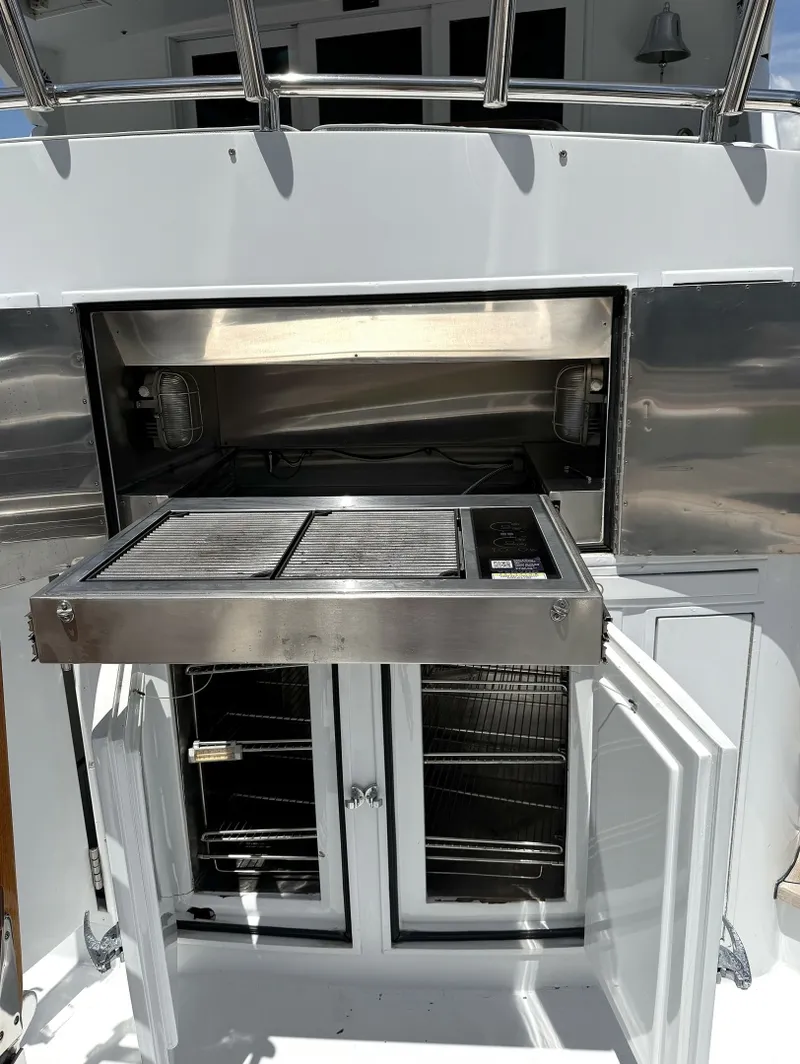 Slide: The Image of 035  Cockpit Grill And Refrigeration - 7309711
