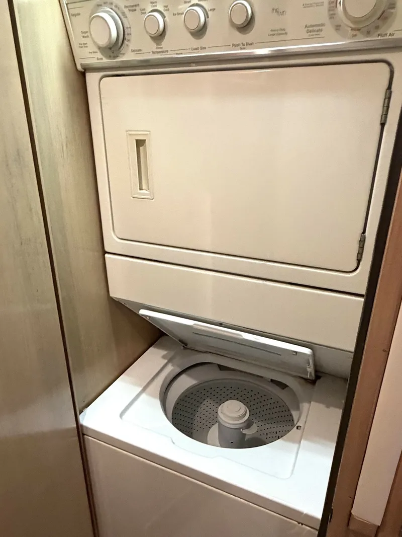 Slide: The Image of 021 Lower Deck Washer Dryer - 7309697